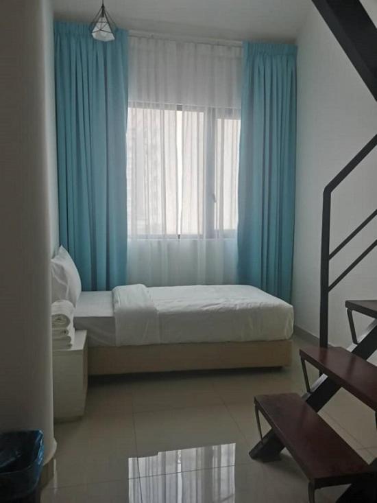 Yy48 Hotel 2 Mins Walk From Masjid Jamek Lrt Station Kuala Lumpur Eksteriør billede